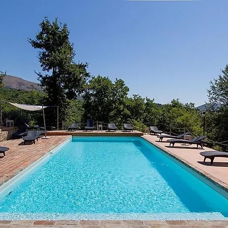 Sleeps 6 With Pool Διαμέρισμα